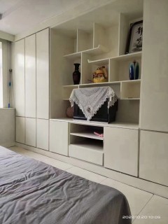 出售：瑞祥楼（东安东临）纯三楼，温馨小家带地上下房41.8可议，大产权老本过户费低。