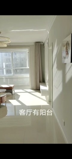 首付8万[玫瑰]盛世景湾好楼层9楼，80平客厅带阳台，好户型，精装未住，63.8万