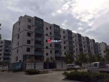 首付三四万，多套可选，腾飞顶账楼89平无附属户型賊好步梯顶楼，直签能贷款