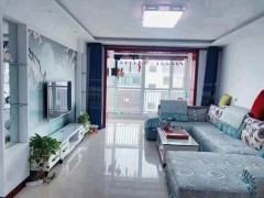 泰和东区98平小三室，顶楼，现状出售，58万，有本可贷