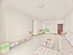 (华光楼、电梯房3室)华光楼3室2厅1卫1166元/月109m²出租