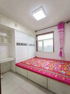 (水韵名居包物业年租17000。)水韵名居3室1厅1卫1416元/月110m²出租