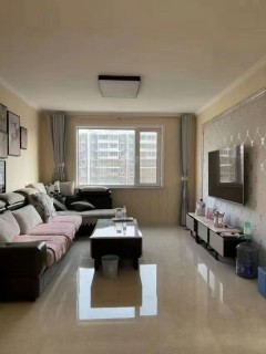 (半年9000元、包物业)盛世景湾2室2厅1卫1500元/月100m²出租