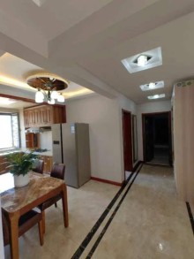 (乐亭城区)盛世景湾19楼4室2厅2卫105万127m²出售
