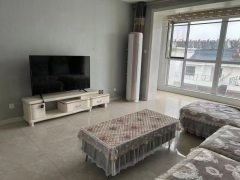 (年租10000,精装修)泰和盛景2室1厅1卫833元/月90m²出租