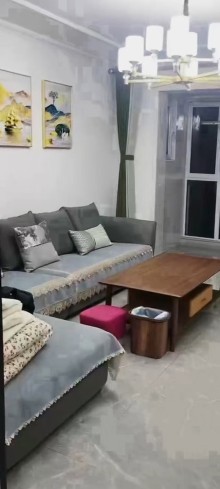 (年租18000包物业精装首租)御景东区2室2厅1卫1500元/月95m²出租